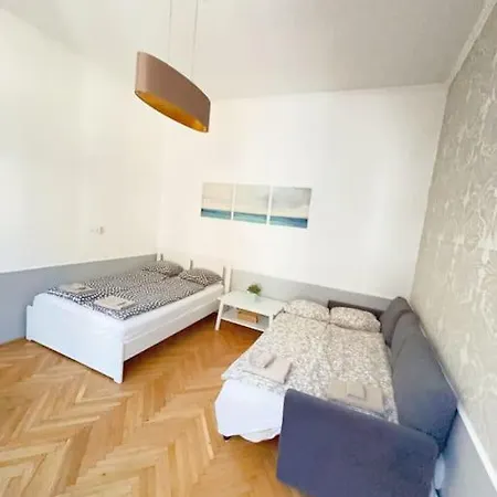 Quiet In Center Apartmán Budapešť